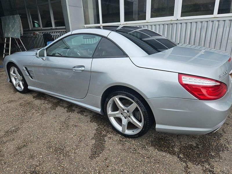 Gebraucht Mercedes SL500 435 PS (319 kW) 2013 Silber Cabrio