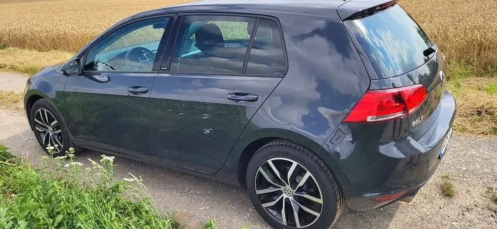 Gebraucht VW Golf VII Allstar 125 PS (91 kW) 2016 Grau Limousine