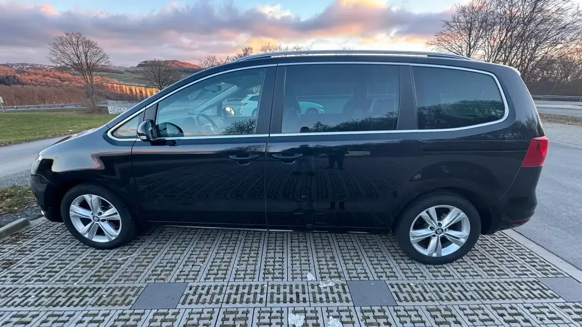 Brugt Seat Alhambra 140 HK (102 kW) 2011 Sort MPV