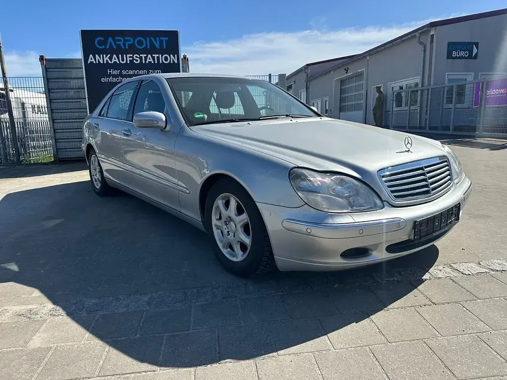 Second-hand Mercedes S320 224 CP (164 kW) 2000 Argintiu Berlinǎ
