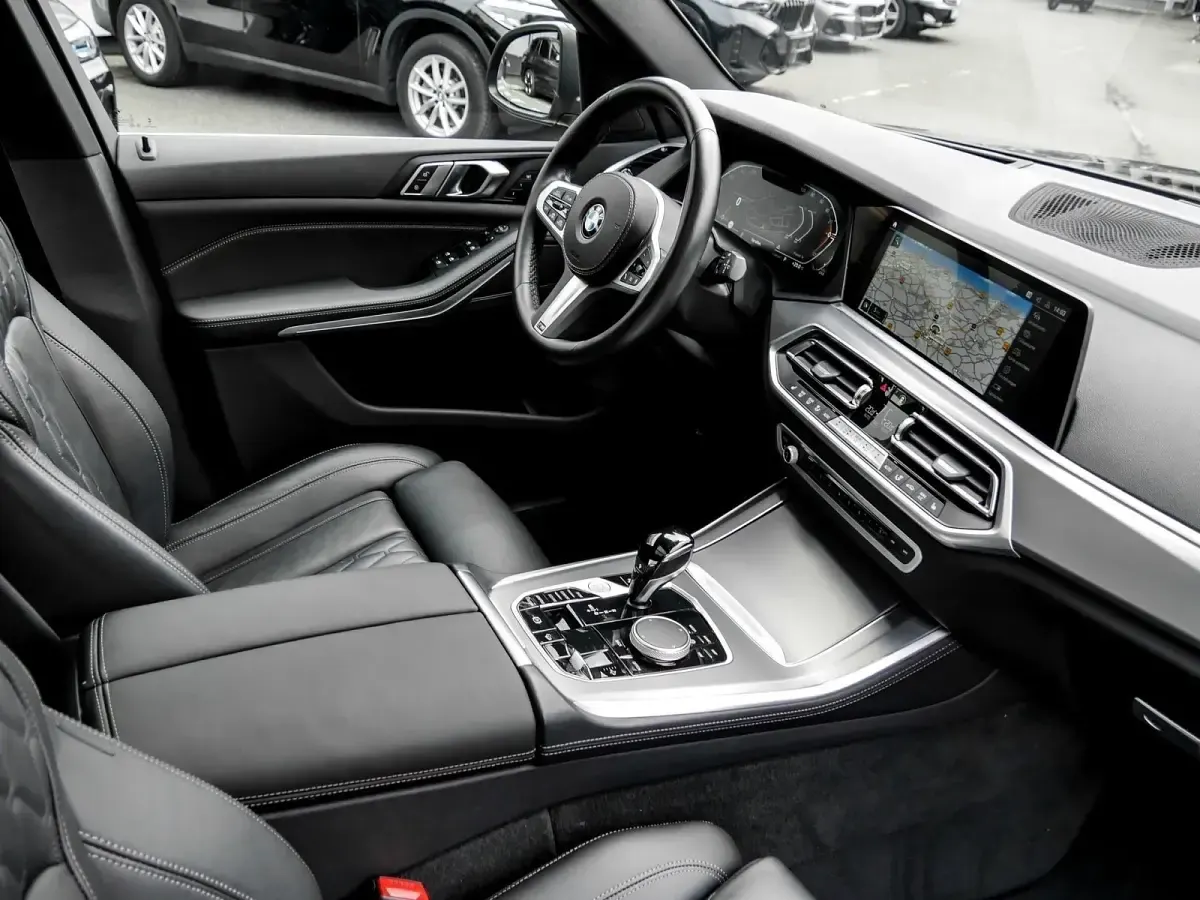 Gebraucht BMW X5 Sport Line 286 PS (210 kW) 2023 Braun SUV