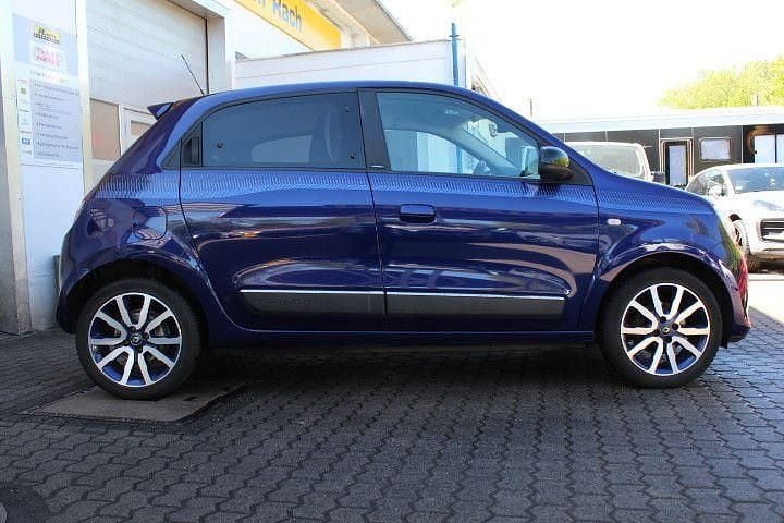 Gebraucht Renault Twingo 71 PS (52 kW) 2017 Violett Kleinwagen