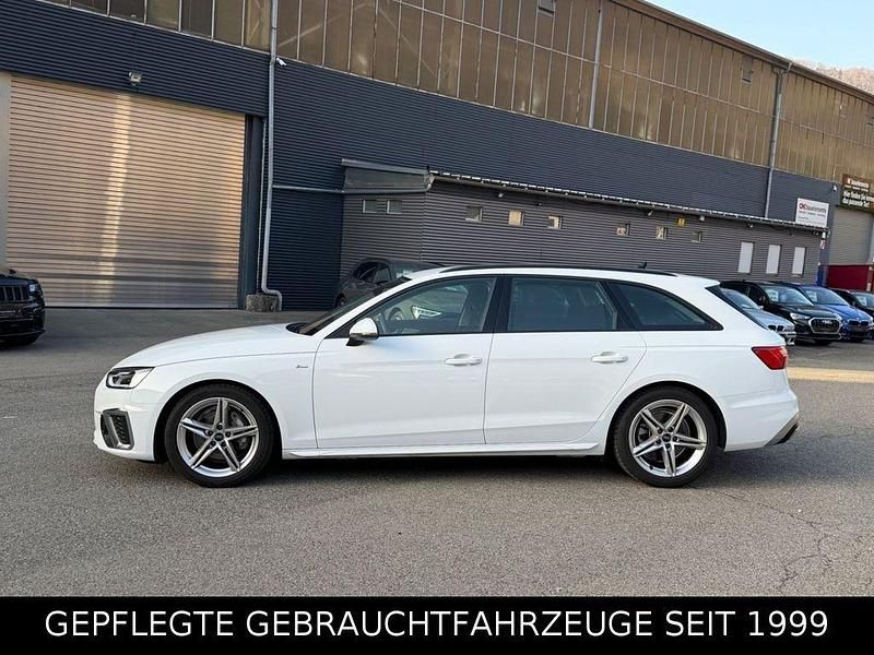 Gebraucht Audi A4 S-Line 204 PS (150 kW) 2023 Ibisweiss Kombi