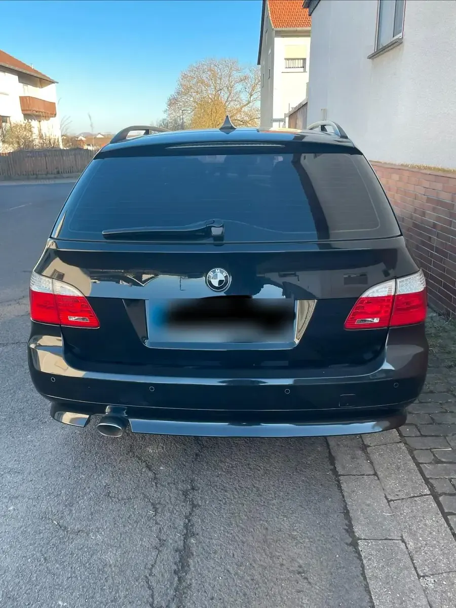Second-hand BMW 520 177 CP (130 kW) 2009 Negru Break