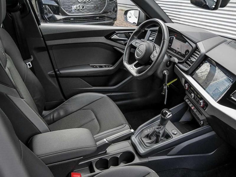 Gebraucht Audi A1 S-Line 200 PS (147 kW) 2020 Mythosschwarz metallic SUV