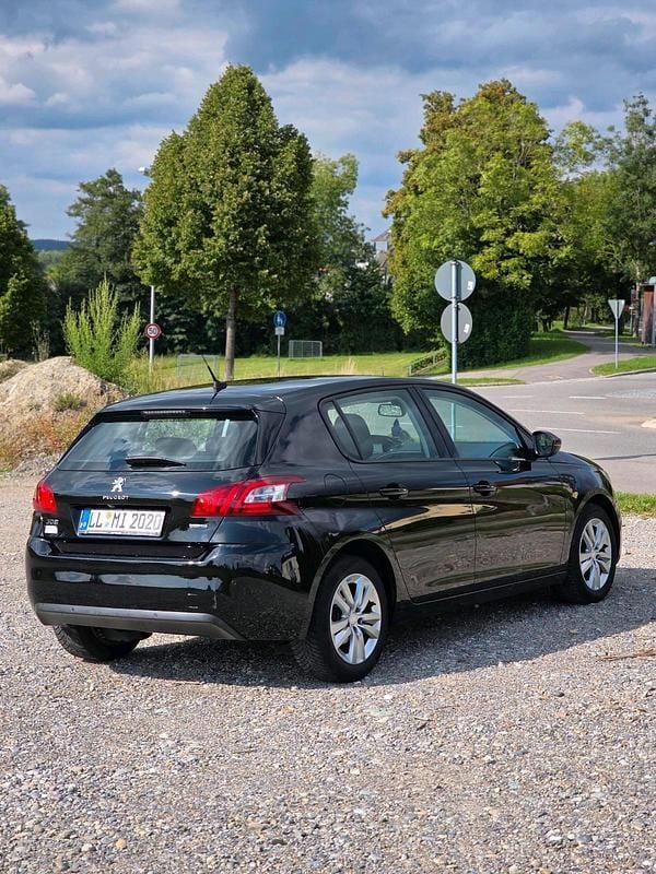 Schwarz Gebraucht 2015 Peugeot 308 Kleinwagen | 3.999 € (Fairer Preis) - Bild 1/4