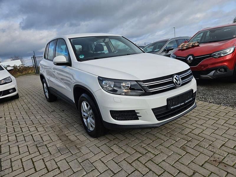 Gebraucht VW Tiguan Trendline 122 PS (89 kW) 2013 Weiß SUV