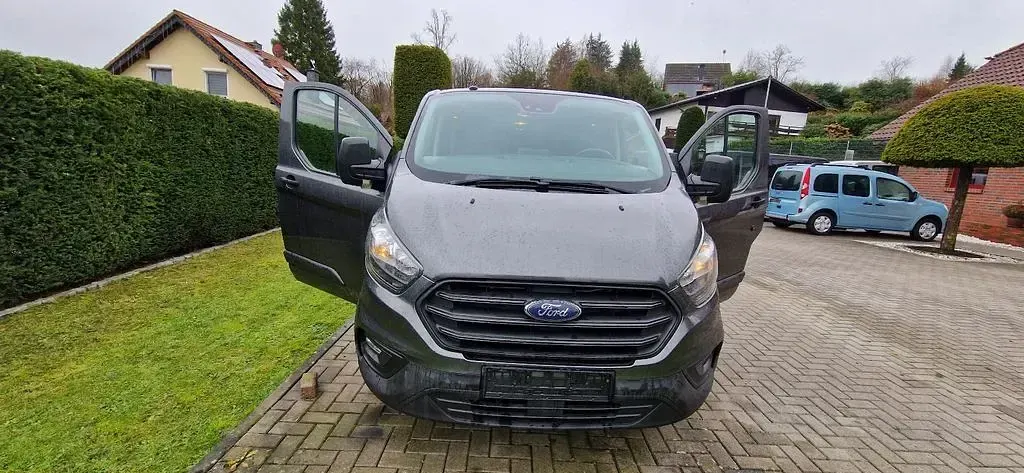 Usata Ford Transit Custom 131 CV (96 kW) 2018 Grigio Monovolume