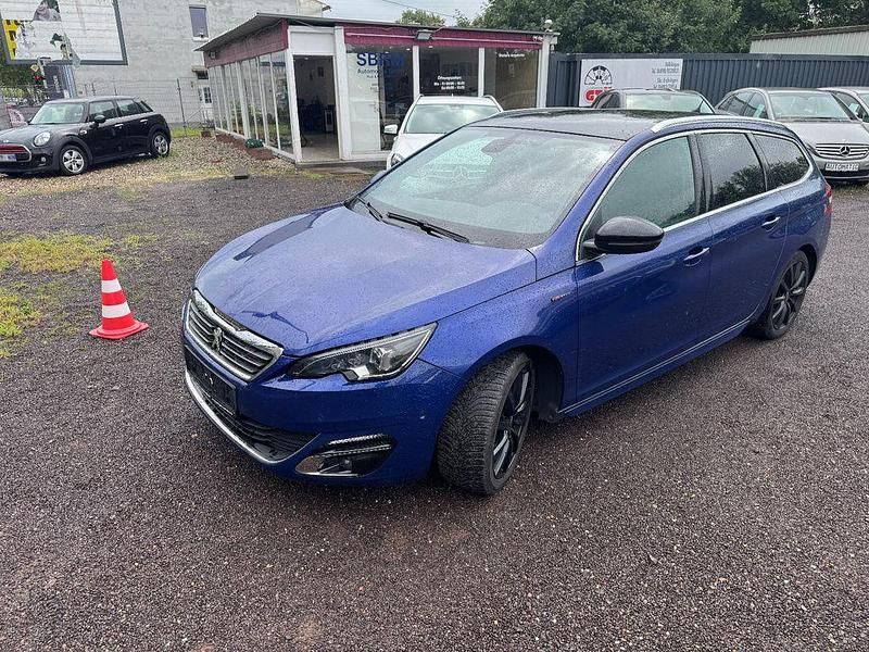 Blau Gebraucht 2017 Peugeot 308 GT-line Limousine | 11.500 € (Fairer Preis) - Bild 1/4