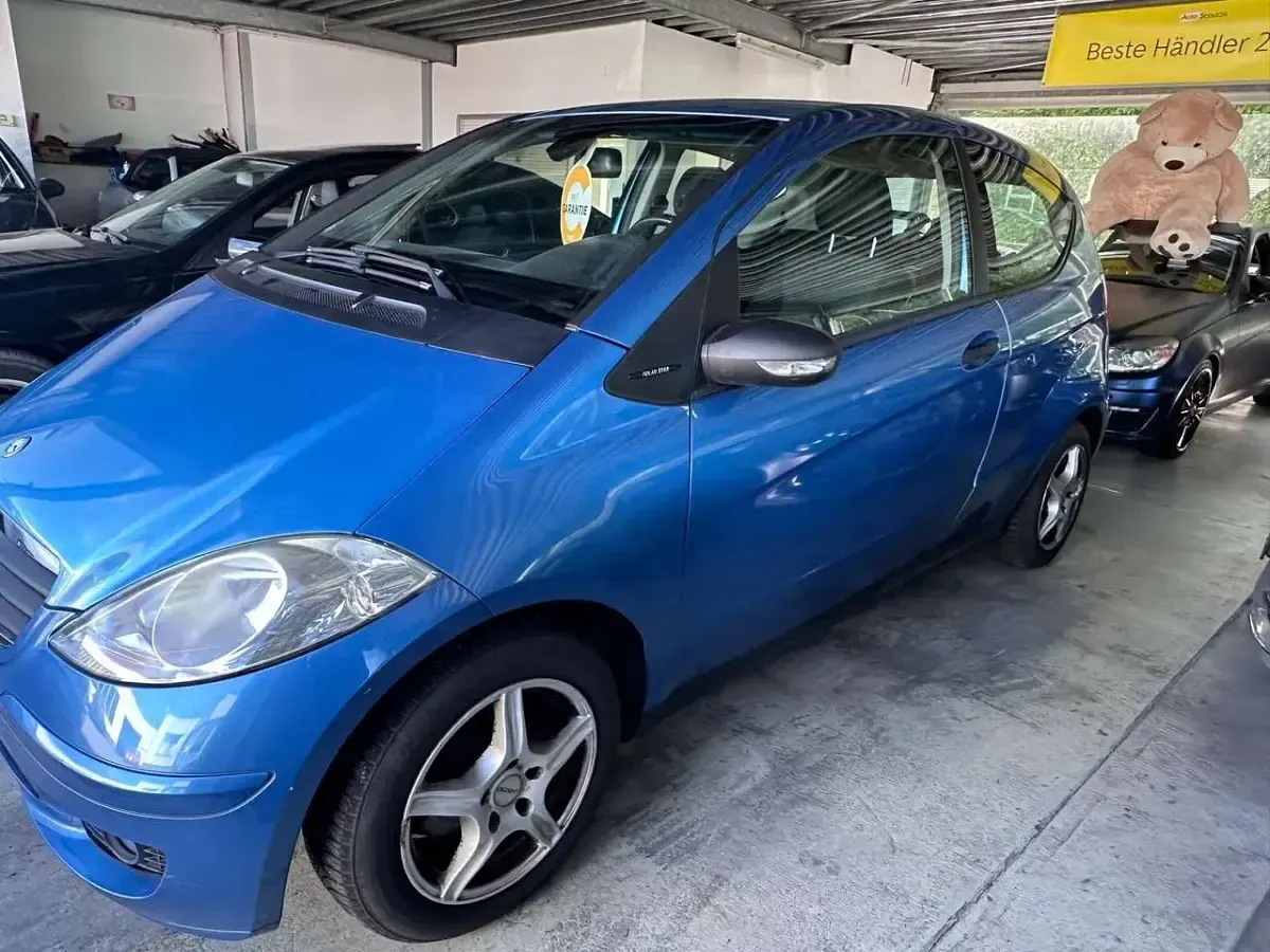 Gebraucht Mercedes A150 95 PS (69 kW) 2006 Blau Kleinwagen