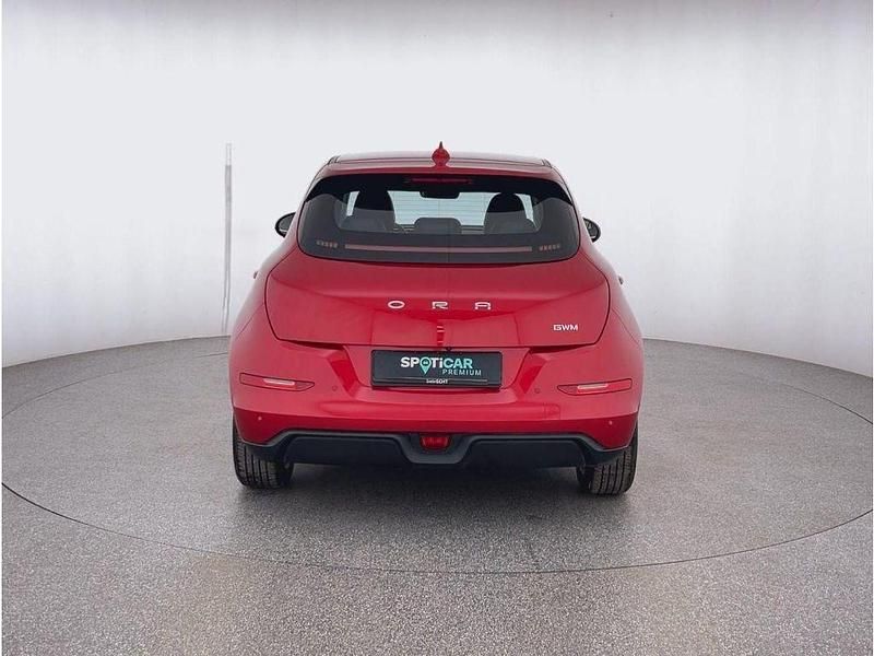 Używany Ora 03 125 kW (171 KM) 2023 Czerwony Hatchback