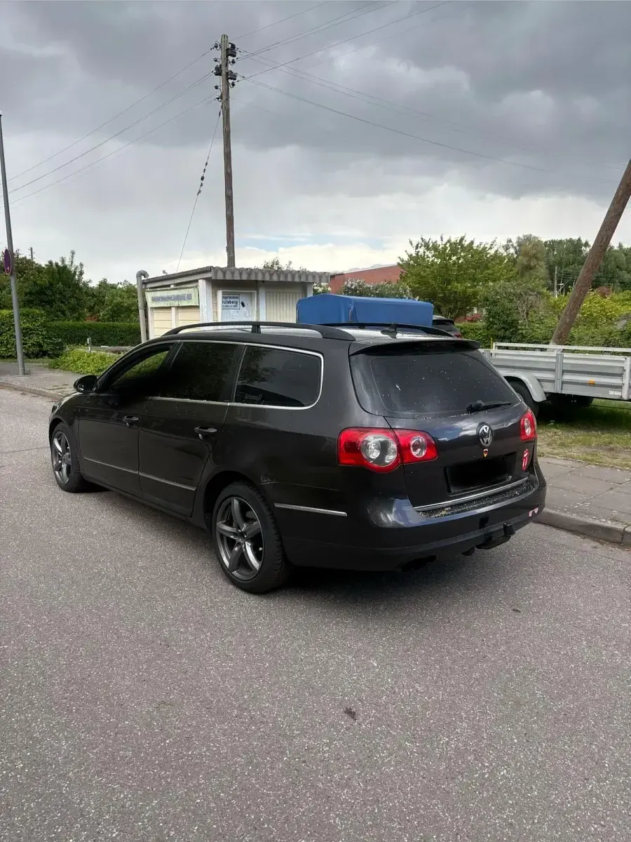 Używany VW Passat 170 KM (125 kW) 2007 Czarny Kombi