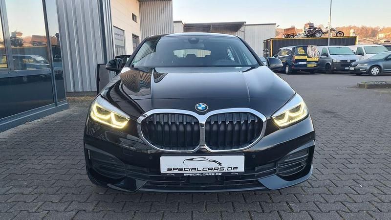 Gebraucht BMW 116 116 PS (85 kW) 2020 Schwarz Kleinwagen
