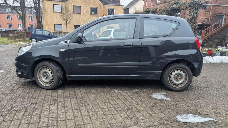 Gebraucht Chevrolet Aveo 84 PS (61 kW) 2009 Schwarz Limousine