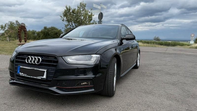 Schwarz Gebraucht 2014 Audi A4 S-Line Kombi | 11.600 € (Etwas zu teuer) - Bild 1/4