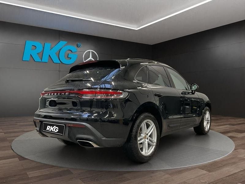 Gebraucht Porsche Macan Basis 265 PS (194 kW) 2024 Schwarz SUV