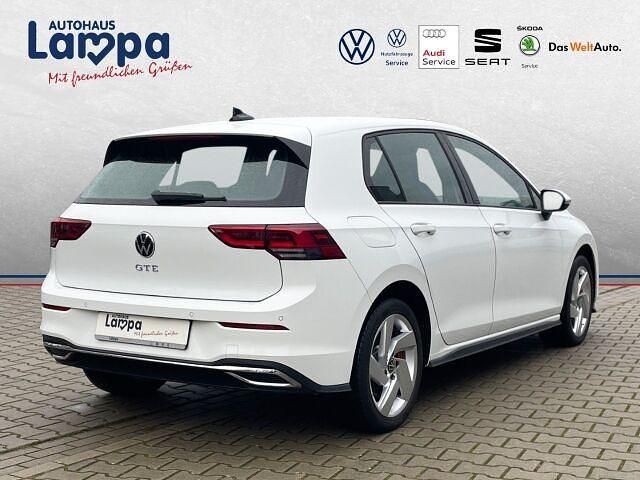 Gebraucht VW Golf VIII GTE 245 PS (180 kW) 2020 Pure white Limousine