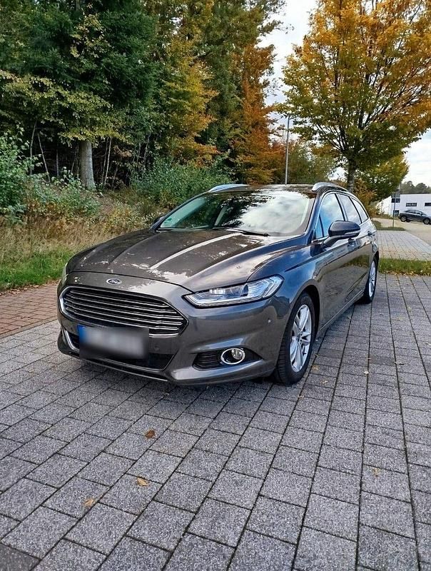 Grau Gebraucht 2016 Ford Mondeo Titanium Kombi | 8.500 € (Superpreis) - Bild 1/4