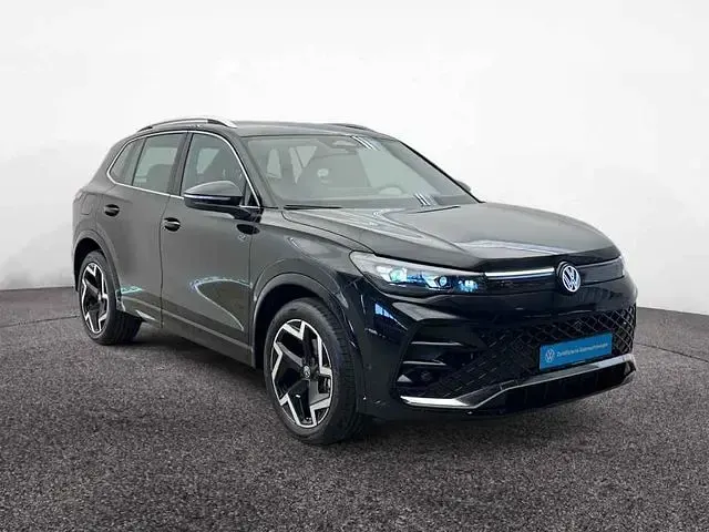 Neu VW Tiguan R-line 150 PS (110 kW) 2026 Schwarz SUV