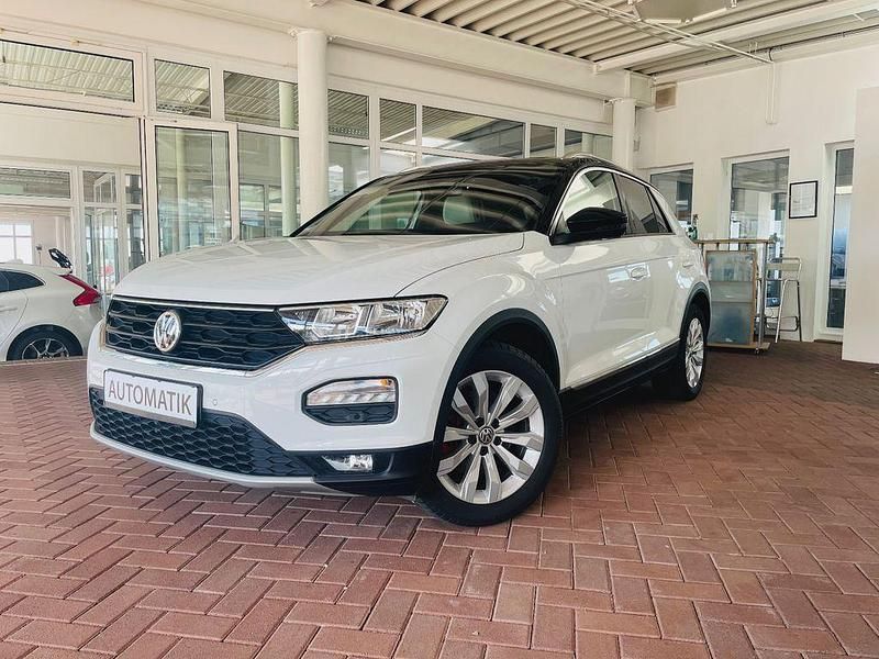 Weiß Gebraucht 2019 VW T-Roc Sport SUV | 23.999 € (Etwas zu teuer) - Bild 1/4