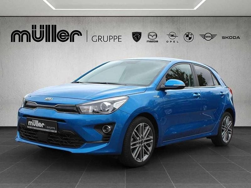 Blau Gebraucht 2021 Kia Rio Platinum Edition Limousine | 16.880 € (Etwas zu teuer) - Bild 1/4