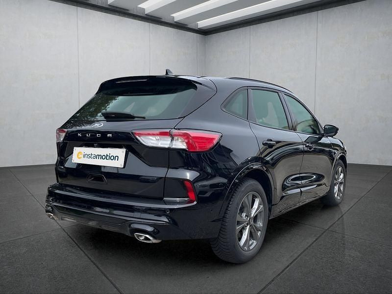 Gebraucht Ford Kuga ST-Line 120 PS (88 kW) 2023 Schwarz SUV