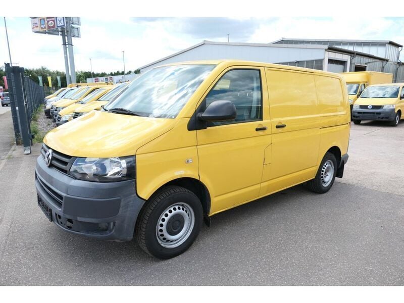 Gebraucht VW T5 84 PS (61 kW) 2011 Ginstergelb r1032 Van