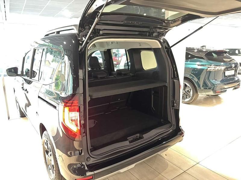 Neu Nissan Townstar N-Connecta 131 PS (96 kW) 2025 Black pearlschwarz metallic Kombi
