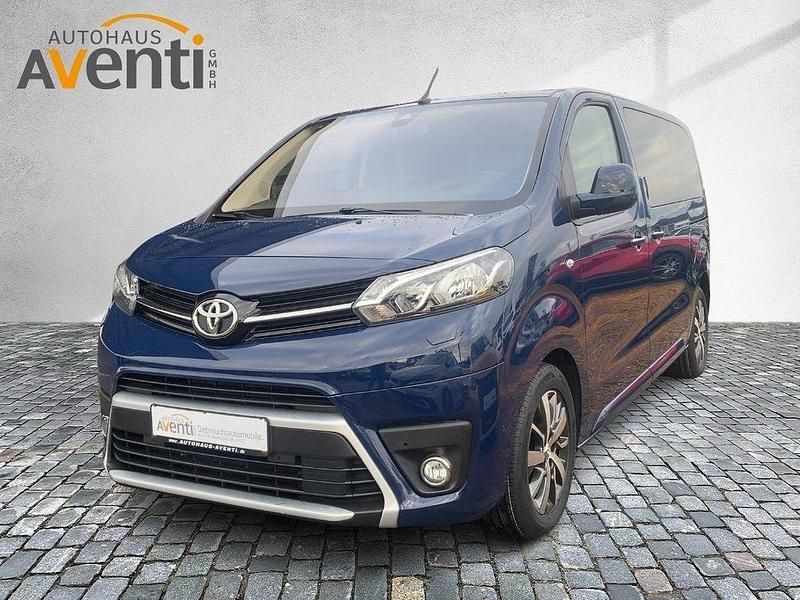 Gebraucht Toyota Proace Verso Comfort 150 PS (110 kW) 2018 Blau Kombi
