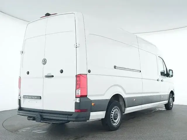 Używany VW Crafter 140 KM (102 kW) 2025 Biały Van
