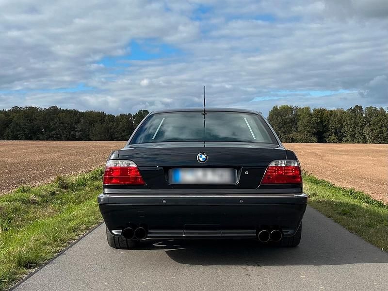 Gebraucht BMW 740 Basis 286 PS (210 kW) 1995 Schwarz Limousine