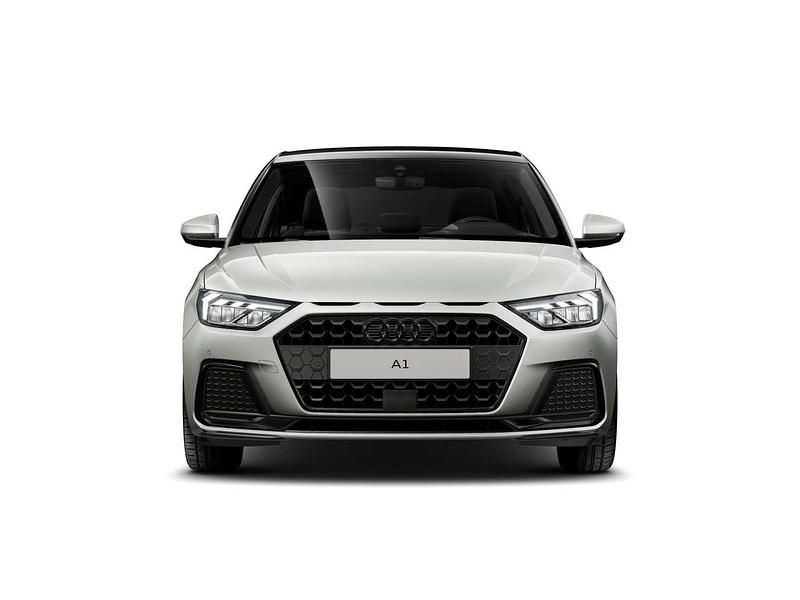Neu Audi A1 Advanced Plus 116 PS (85 kW) 2026 Tausilber metallic mythosschwa SUV