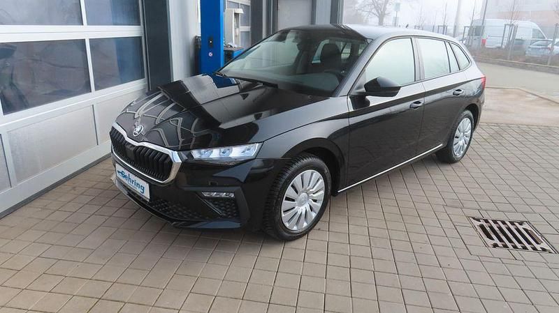 Gebraucht Skoda Scala Essence 116 PS (85 kW) 2025 Schwarz Kleinwagen