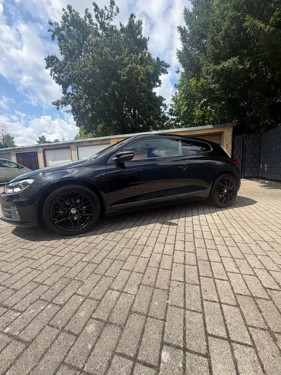 Gebraucht VW Scirocco CLUB 125 PS (91 kW) 2015 Schwarz Coupé