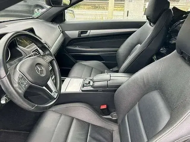 Gebraucht Mercedes E250 Sport 211 PS (155 kW) 2016 Silber Cabrio