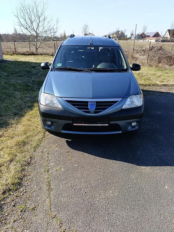 Occasion Dacia Logan 105 ch (77 kW) 2009 Bleue Berline