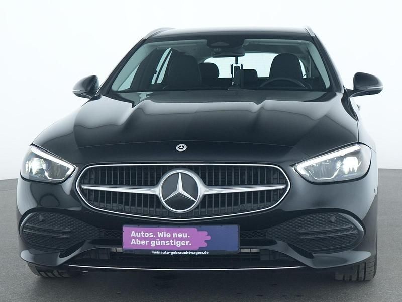 Gebraucht Mercedes C200 Avantgarde 163 PS (119 kW) 2024 Schwarz Limousine