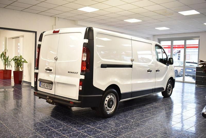 Gebraucht Renault Trafic 120 PS (88 kW) 2020 Weiß Van / Kleinbus