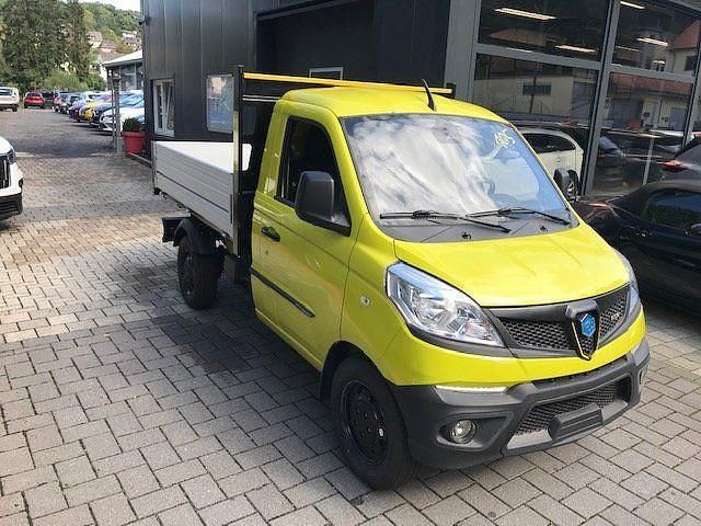 Neu Piaggio Porter 150 kW (204 PS) 2025 Grün Kombi