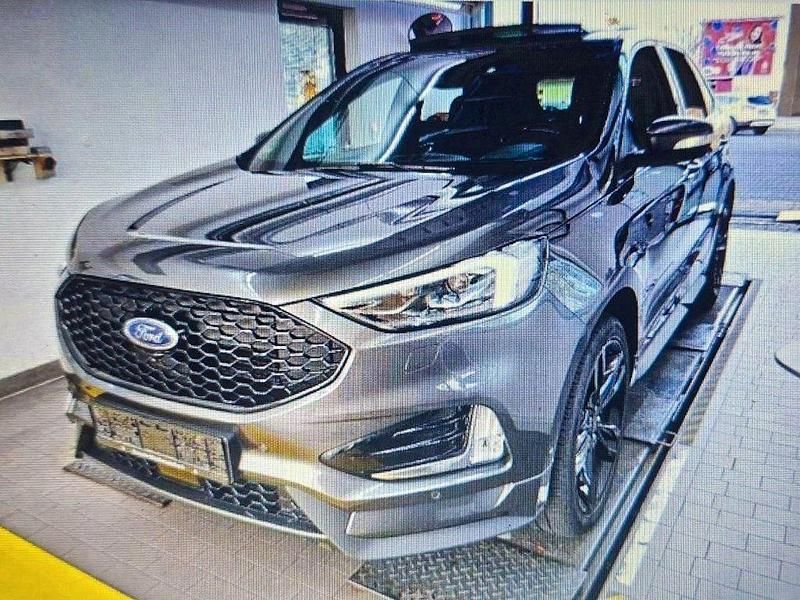 Grau Gebraucht 2020 Ford Edge ST-Line SUV | 26.499 € (Guter Preis) - Bild 1/4