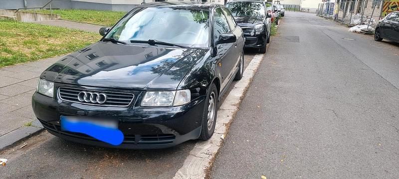 Schwarz Gebraucht 1999 Audi A3 Kleinwagen | 1.450 € (Fairer Preis) - Bild 1/4