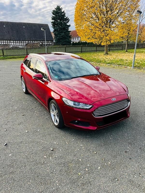 Rot Gebraucht 2018 Ford Mondeo Business Edition Kombi | 13.000 € (Guter Preis) - Bild 1/4