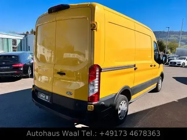 Usata Ford Transit Trend 149 CV (109 kW) 2024 Giallo Monovolume