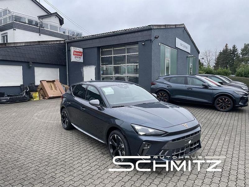 Grau Gebraucht 2025 Cupra Leon Limousine | 32.995 € (Fairer Preis) - Bild 1/4