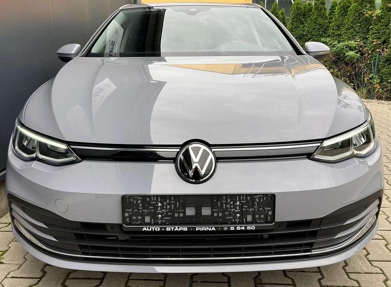 Gebraucht VW Golf VIII Move 150 PS (110 kW) 2023 Grau Kleinwagen