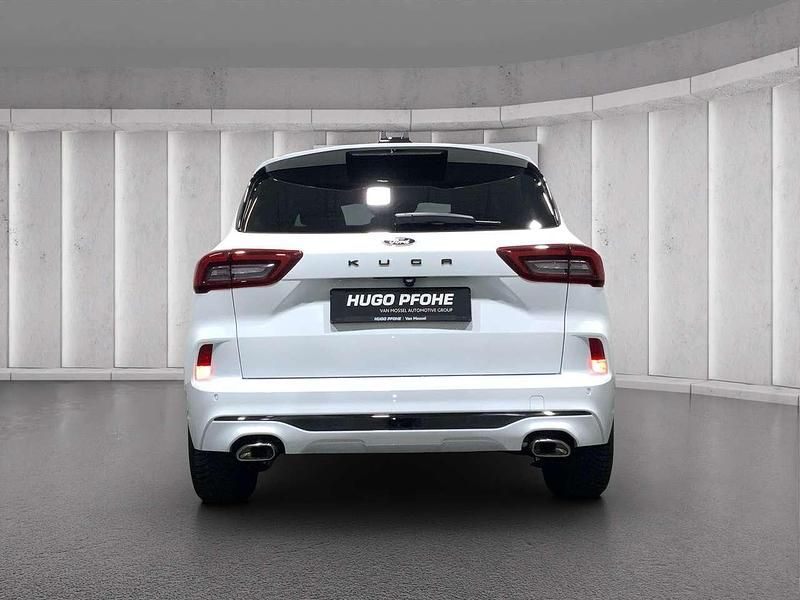 Gebraucht Ford Kuga ST-Line 186 PS (136 kW) 2024 Weiß SUV