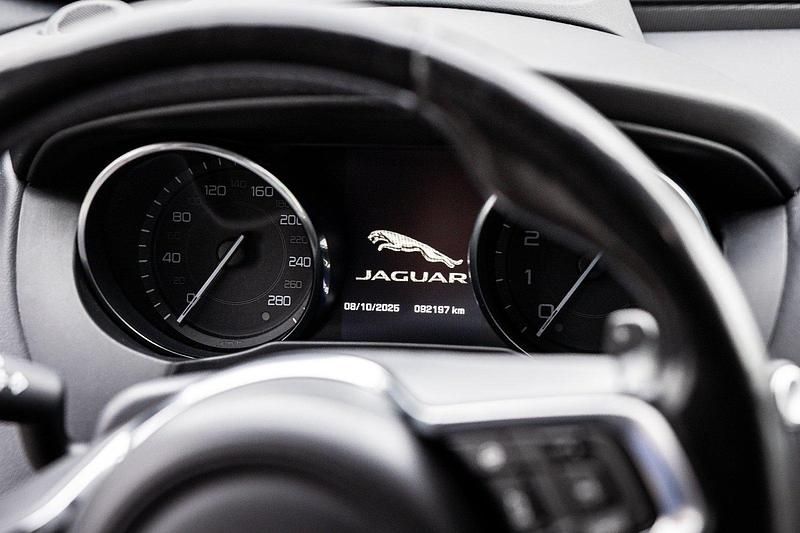 Gebraucht Jaguar XE S 340 PS (250 kW) 2016 Schwarz Limousine