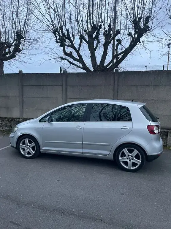 Gebraucht VW Golf Plus Cross 140 PS (102 kW) 2006 Silber Van / Kleinbus