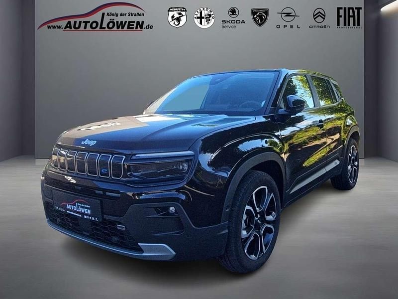 Solid black clear coat Gebraucht 2023 Jeep Avenger EV Summit SUV | 26.911 € (Fairer Preis) - Bild 1/4