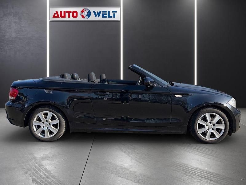 Gebraucht BMW 118 Cabriolet 143 PS (105 kW) 2012 Schwarz Cabrio